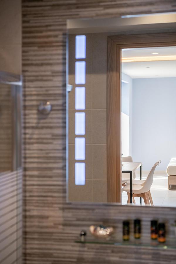 M City Apartments 100M From The Beach Chania  Exterior photo